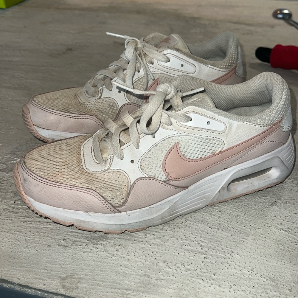 Nike shoes